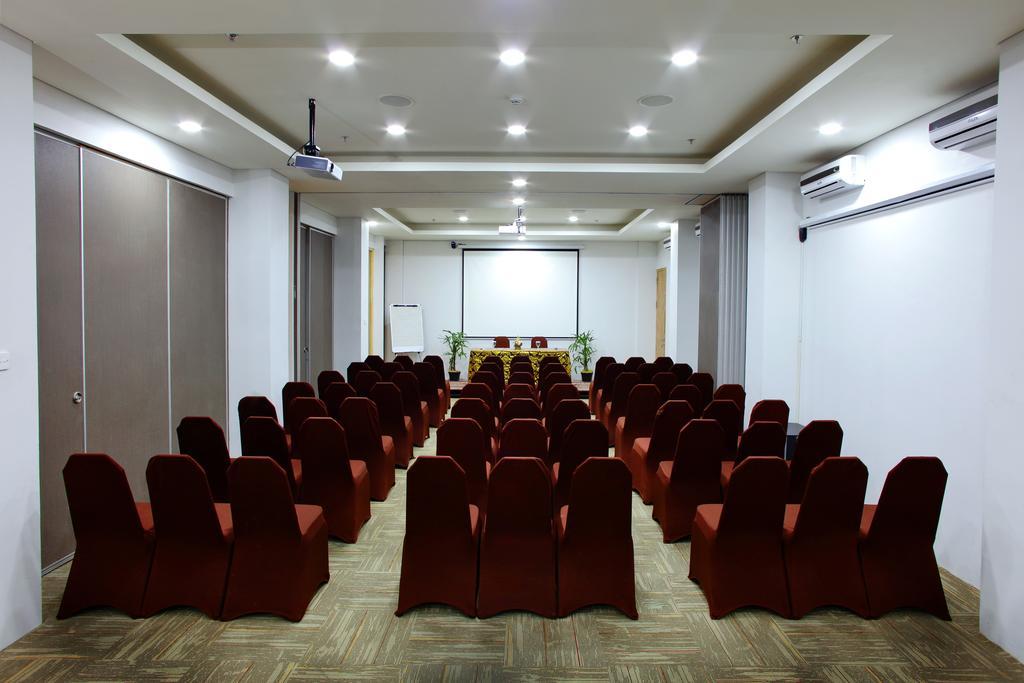 Liberta Hotel Jimbaran Extérieur photo
